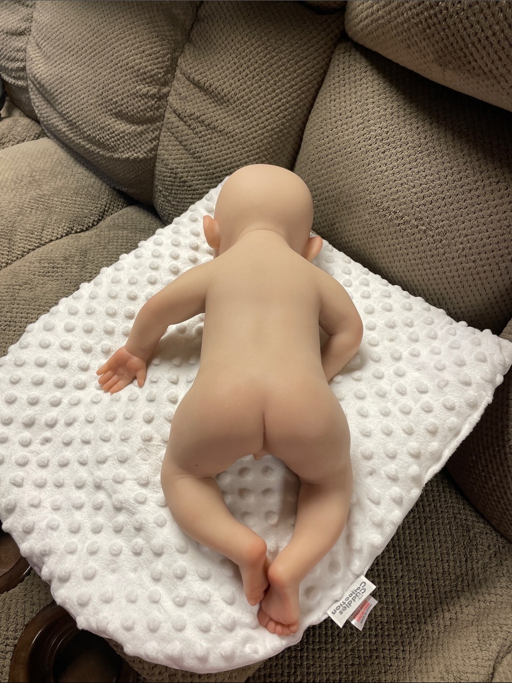 Full Body Platinum Silicone Baby Doll with Drink and Wet, armatures, skull. - Picture 12 of 14